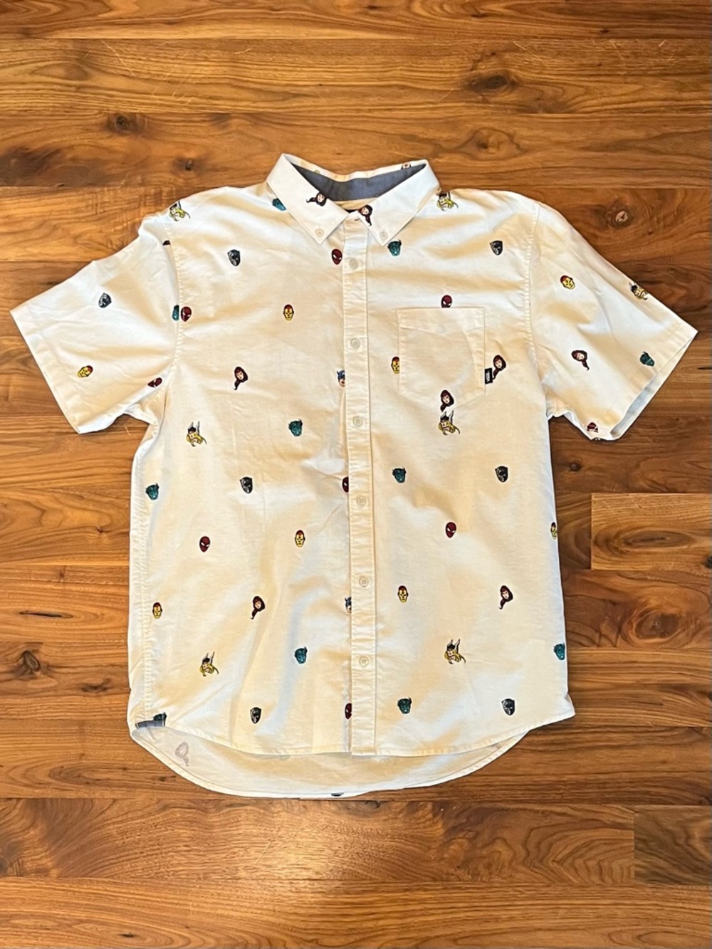 Vans x Marvel collab short-sleeved shirt with vintage character illustrations